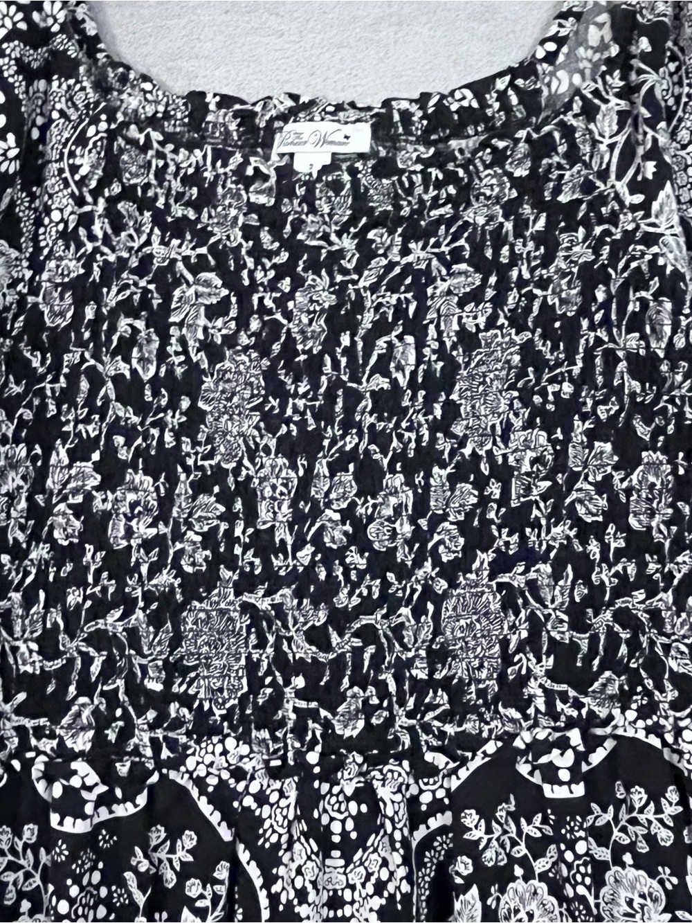 The Pioneer Woman Black White Floral Smocked Midi Dress Milkmaid Boho - Picture 4 of 9